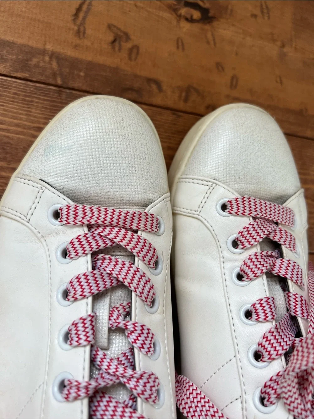 Circus by Sam Edelman White Sneakers Rainbow Beaded Heel Women’s 8